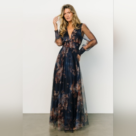 Baltic Born Dresses & Skirts - Baltic Born | NWOT Layla Dark Blue Floral Tulle Maxi Dress Size Medium